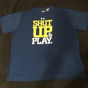 Under Armour t-shirt